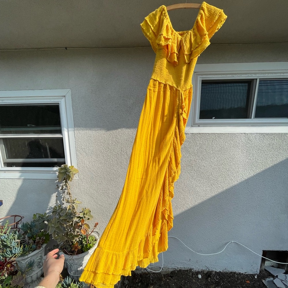 Jen’s Pirate Booty Yellow Gauze dress